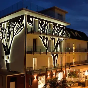 Abc Hotel